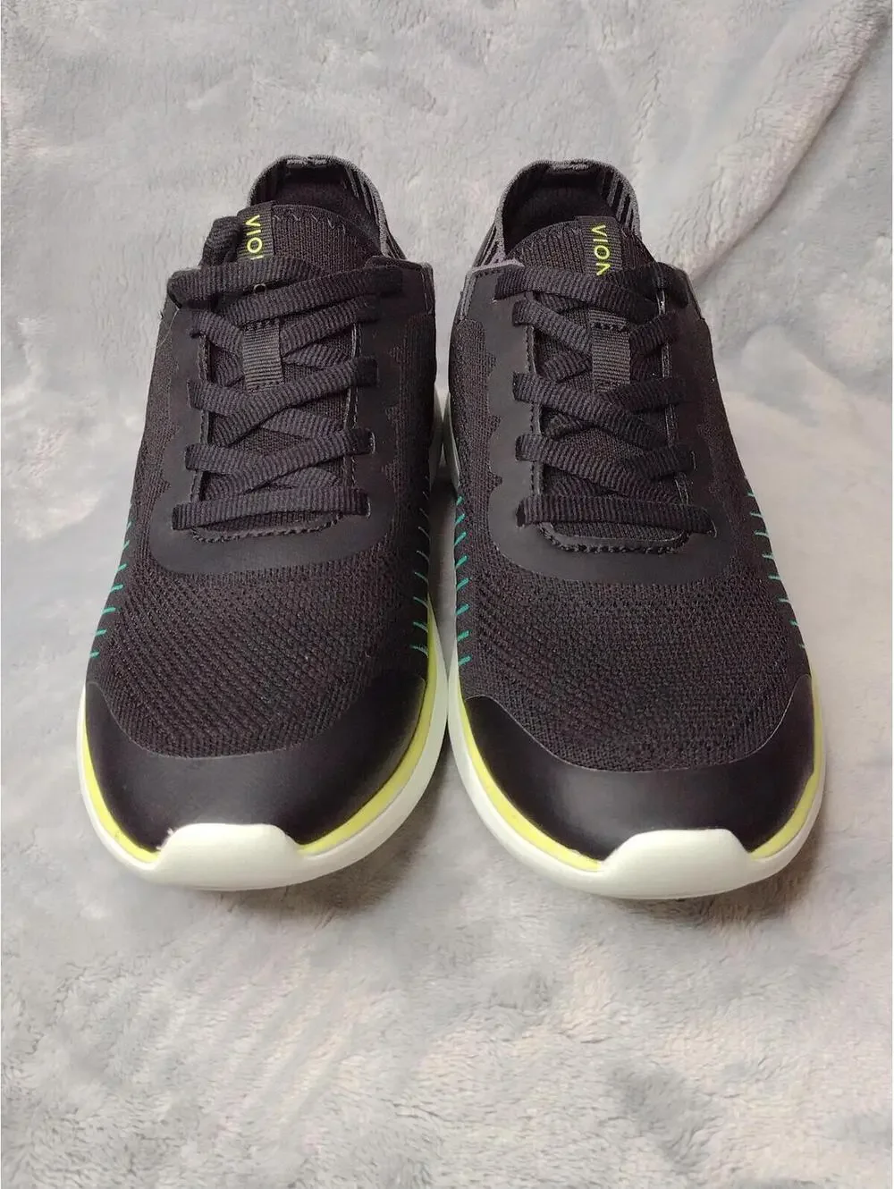 NWT Vionic Women's Black/Green Embolden Running Shoe Size 6M